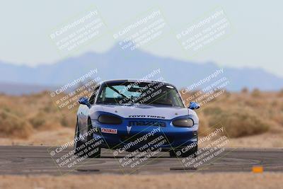 media/Feb-17-2024-Nasa AZ (Sat) [[ca3372609e]]/4-Race Group A/Session 2 Qualify (Turn 16)/